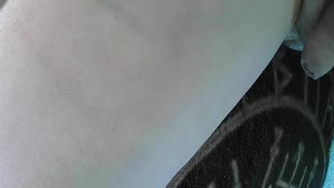 jellykulli online show from April 26, 10:45 am