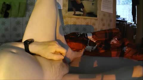 jellykulli online show from December 15, 8:33 am