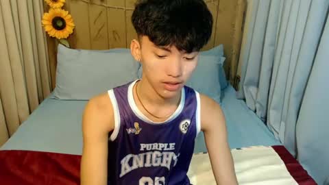 jemart_urnaughtboy online show from July 24, 10:22 am