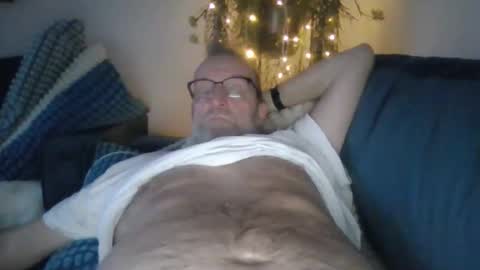 jens19651 online show from December 2, 7:22 am