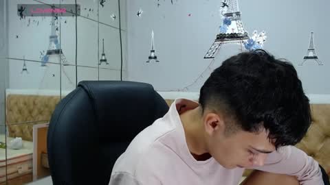 Snapshot of jeremias_1 chatting on December 29, 12:23 pm JEREMIAS online show from December 29, 12:23 pm