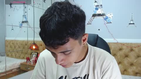 Snapshot of jeremias_1 chatting on December 21, 12:27 pm JEREMIAS online show from December 21, 12:27 pm
