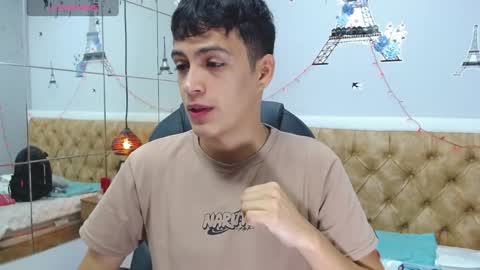 Snapshot of jeremias_1 chatting on December 22, 12:27 pm JEREMIAS online show from December 22, 12:27 pm