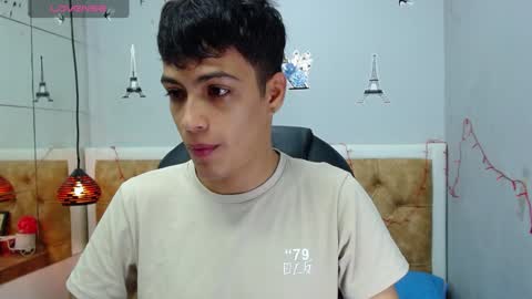 Snapshot of jeremias_1 chatting on January 13, 12:35 pm JEREMIAS online show from January 13, 12:35 pm