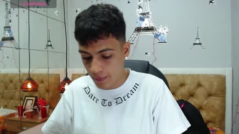 Snapshot of jeremias_1 chatting on December 10, 12:27 pm JEREMIAS online show from December 10, 12:27 pm