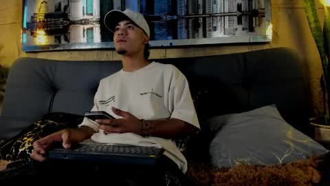 Jeremy online show from June 8, 1:28 am