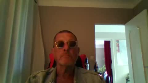 jerflor online show from October 4, 2:00 pm