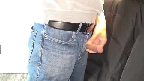 jerker_fan online show from March 25, 4:00 pm