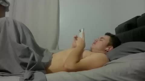 jerkjon1692 online show from January 14, 7:02 am