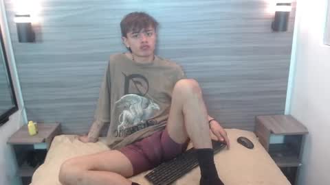 Jerom xx online show from October 13, 7:42 pm