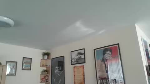 Harry online show from April 25, 7:55 am