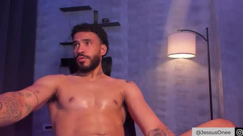 Jesus  IG JessusOne online show from February 10, 9:52 pm