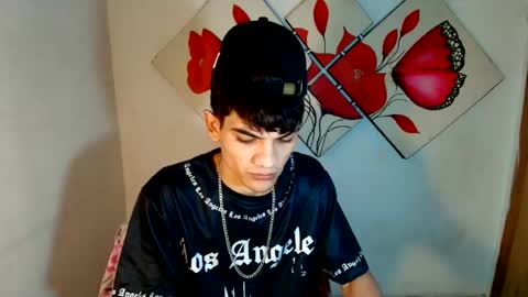 jesshot_bigcock online show from July 24, 3:04 am
