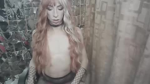 Snapshot of jet_clomet21 chatting on December 26, 7:38 pm Ale online show from December 26, 7:38 pm