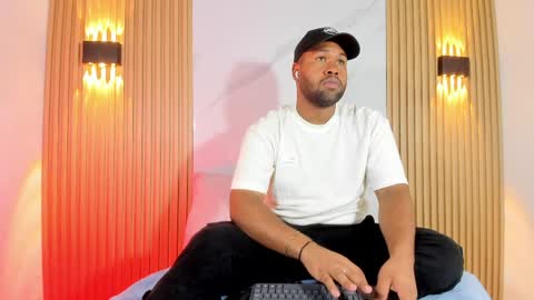 jeus_stanley online show from April 24, 5:21 am