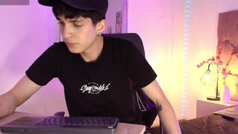 Jheampiero online show from March 4, 9:22 pm