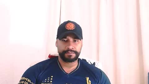 En moreno online show from February 14, 6:19 am