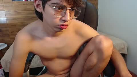 Jhoel online show from November 1, 9:52 pm