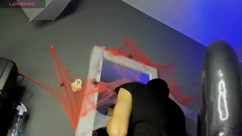 Jhon online show from October 20, 12:09 pm