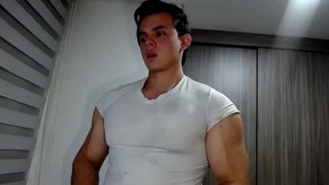 jhon_walkersky online show from April 25, 2:36 am