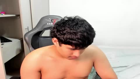 Snapshot of jhonny_dickm chatting on October 18, 9:36 am jhonny_dickm online show from October 18, 9:36 am