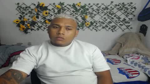 jhonny_marin online show from October 26, 3:19 am