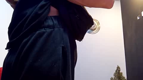 jhonny_thes28 online show from October 5, 9:19 pm