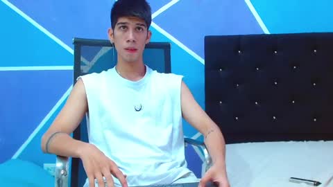 Snapshot of jhony_sex3 chatting on February 26, 9:53 am jhony_sex3 online show from February 26, 9:53 am