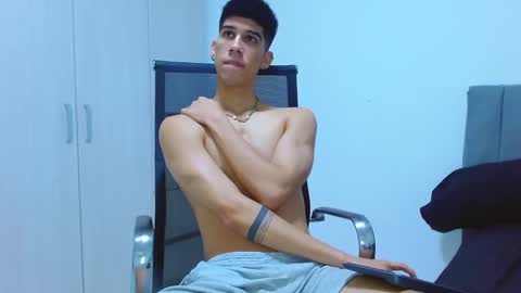 Snapshot of jhony_sex3 chatting on September 26, 7:06 am jhony_sex3 online show from September 26, 7:06 am