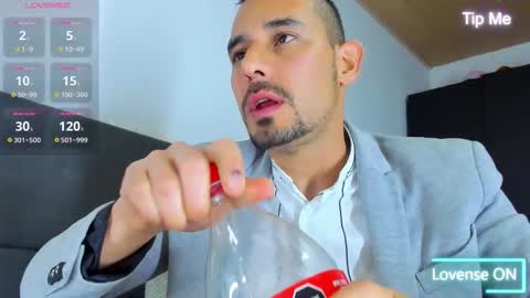 Snapshot of jhonyalzate chatting on September 18, 2:46 am Jhony Alzate online show from September 18, 2:46 am