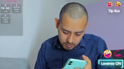 Snapshot of jhonyalzate chatting on December 27, 10:12 am Jhony Alzate online show from December 27, 10:12 am