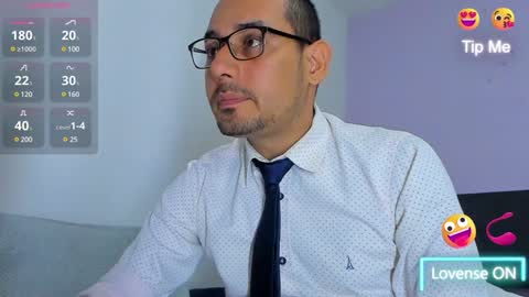 Snapshot of jhonyalzate chatting on January 12, 1:11 am Jhony Alzate online show from January 12, 1:11 am
