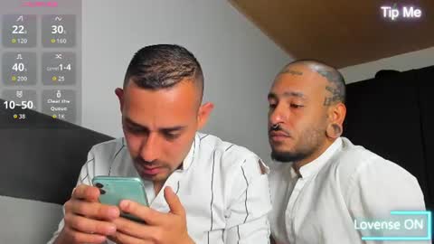 Jhony Alzate online show from June 12, 12:20 am