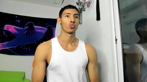 Snapshot of jhosep_hamilton chatting on September 24, 7:01 pm jhosep_hamilton online show from September 24, 7:01 pm