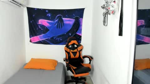 Snapshot of jhosep_hamilton chatting on September 25, 9:46 pm jhosep_hamilton online show from September 25, 9:46 pm