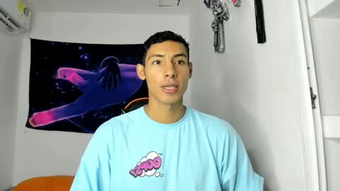 Snapshot of jhosep_hamilton chatting on October 1, 6:56 pm jhosep_hamilton online show from October 1, 6:56 pm