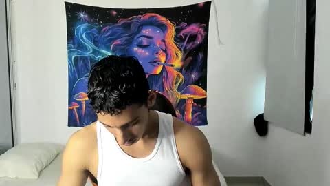 Snapshot of jhosep_hamilton chatting on October 8, 7:18 pm jhosep_hamilton online show from October 8, 7:18 pm