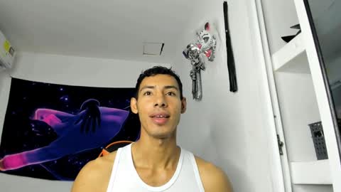 Snapshot of jhosep_hamilton chatting on October 4, 7:18 pm jhosep_hamilton online show from October 4, 7:18 pm