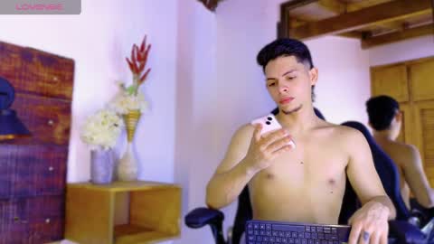 jhosuavega online show from April 9, 2:31 am