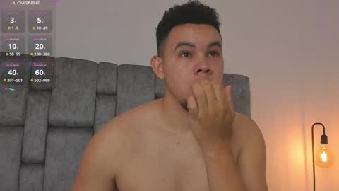 Jhonatan80  online show from April 4, 10:01 am