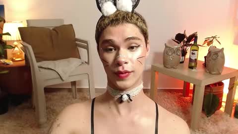 Jhuan Nhez online show from October 31, 5:53 am