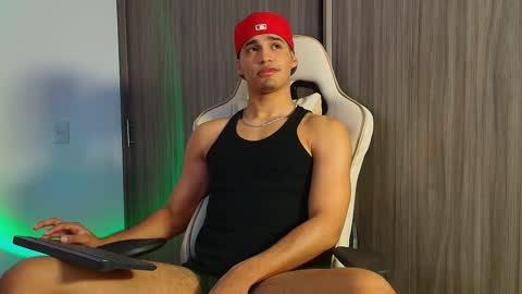 Jimmy Leeh online show from December 5, 5:58 am