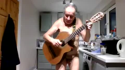 Snapshot of jimmybenido chatting on February 1, 5:37 pm Jim Redgewell online show from February 1, 5:37 pm