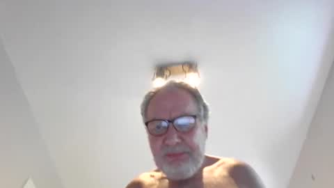 Snapshot of jimmybenido chatting on September 9, 4:17 pm Jim Redgewell online show from September 9, 4:17 pm