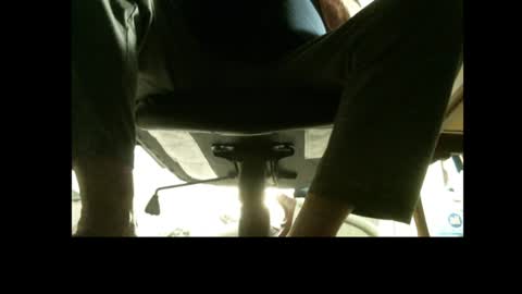Snapshot of jimsundies chatting on February 3, 11:36 pm jimwellhung online show from February 3, 11:36 pm