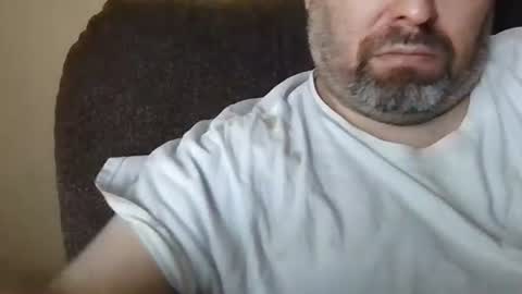 jj350ss online show from April 24, 3:03 pm