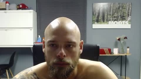 JamesJan van Rebel online show from February 21, 3:23 am