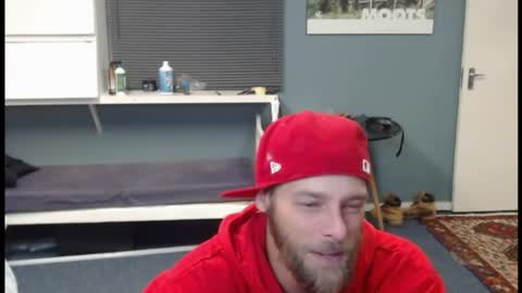 JamesJan van Rebel online show from April 22, 3:02 am