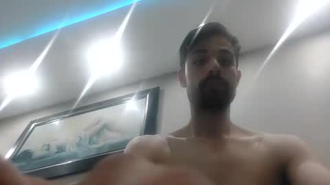 Masked Couple online show from January 5, 6:11 pm