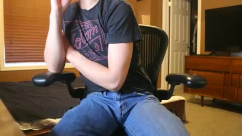 jjjjjfive online show from April 24, 2:14 am